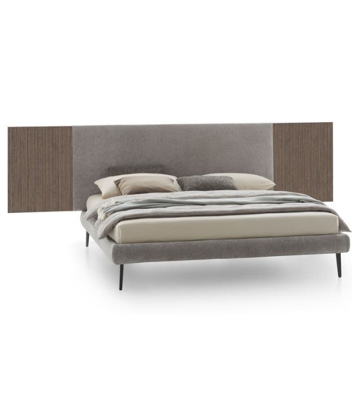 TABLIE PAT WALL